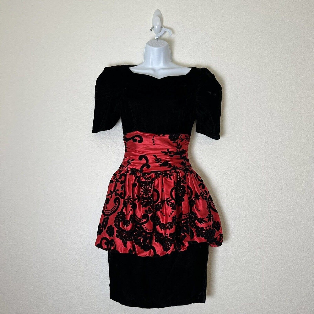 VINTAGE GUNNE SAX by JESSICA MCCLINTOCK Womens SZ 5 Party Cocktail Velvet Mini